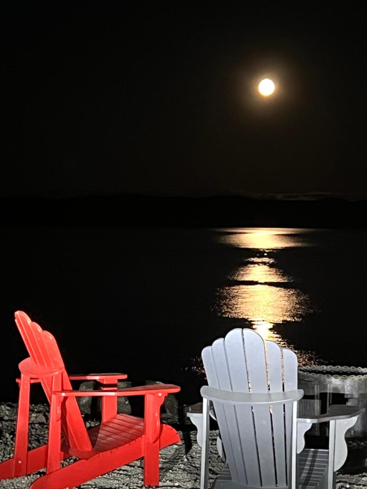 The View And Breakfast In Triton, Newfoundland * Pilley's Island